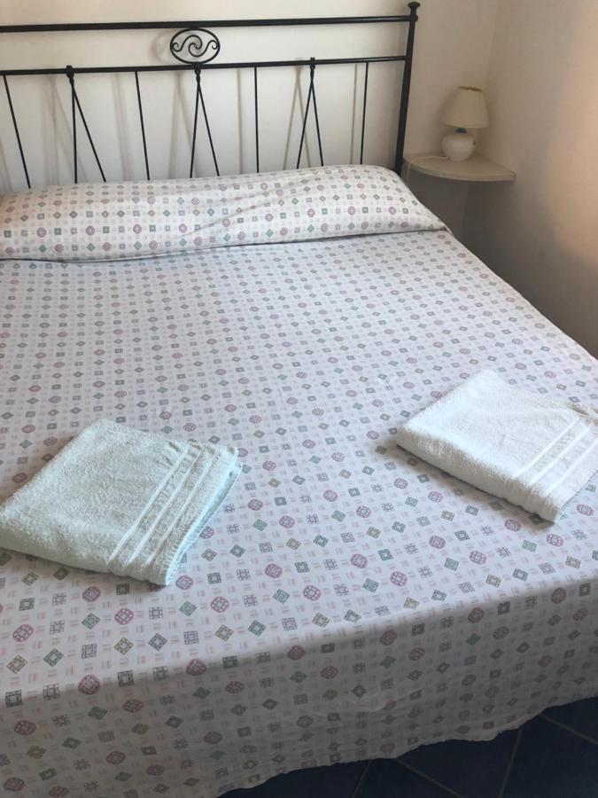 Bed and Breakfast Tiffany Палау Екстер'єр фото